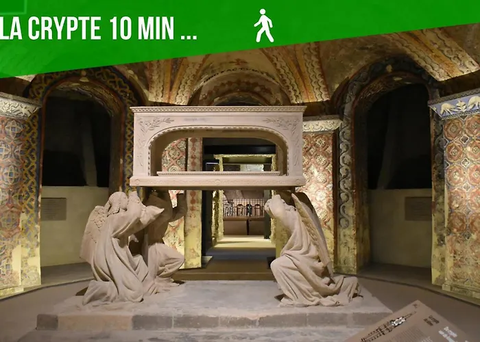 Joli T2 Proche Du Centre Et Des Remparts
