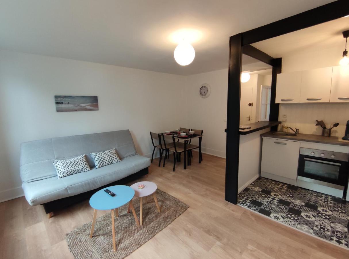 Apartment Joli T2 Proche Du Centre Et Des Remparts *